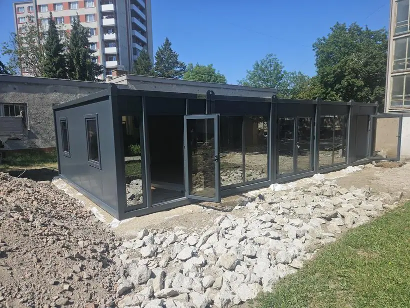 Kontajnerové kancelárie, Partizánske