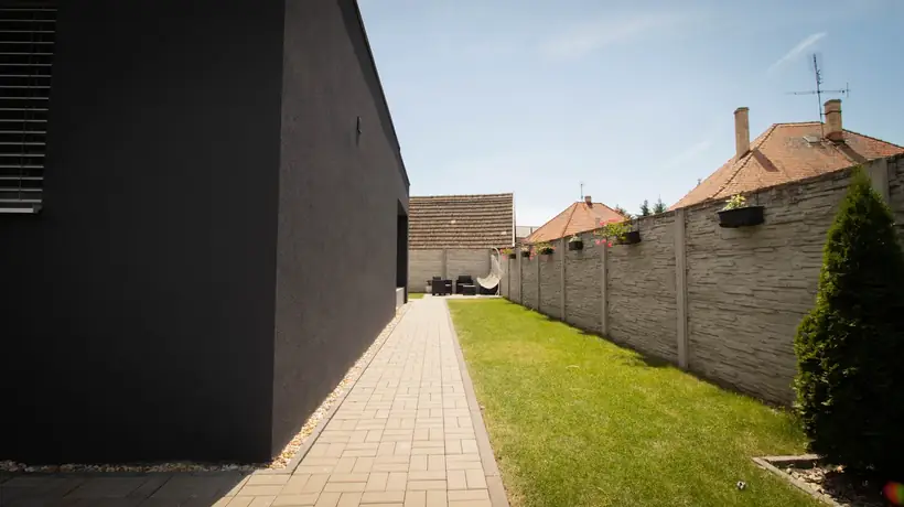 Rodinný dom Nadlice — priebeh výstavby, novostavba (4/9)