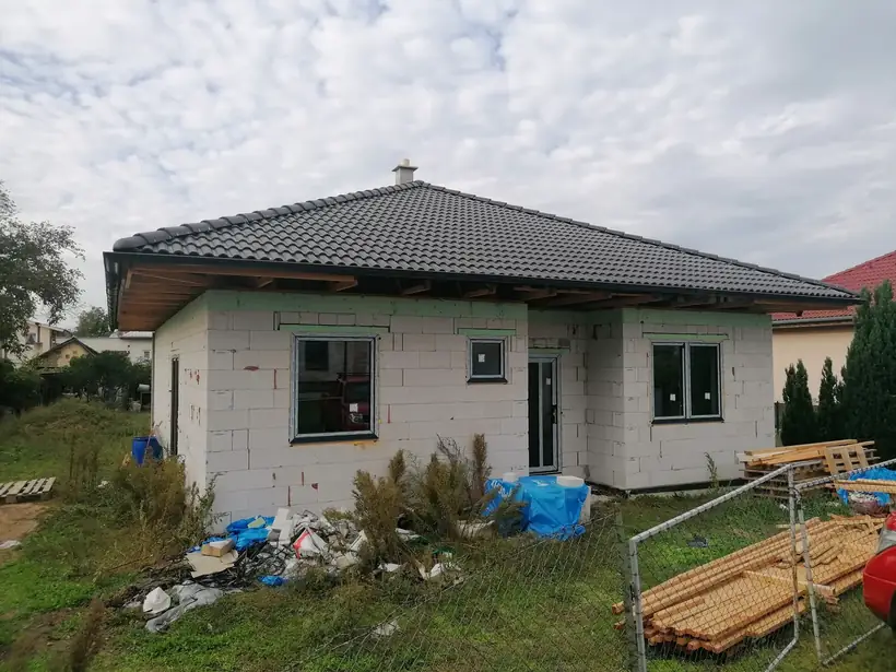 Rodinný dom Žabokreky nad Nitrou — začiatok prác, novostavba (2/14)