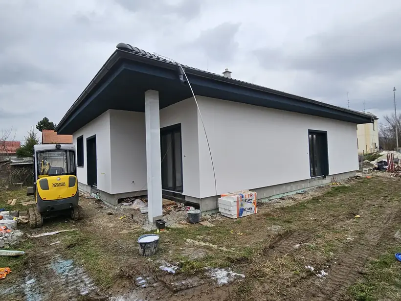 Rodinný dom Žabokreky nad Nitrou — priebeh výstavby, novostavba (4/14)