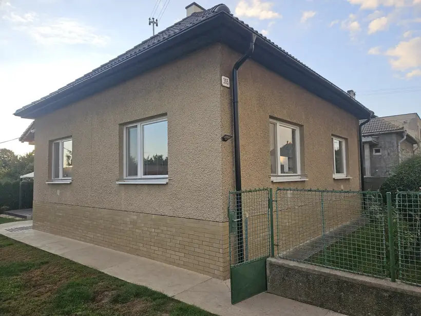 Zateplenie fasády Žabokreky nad Nitrou, fotografia 1